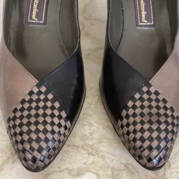 Bally of Switzerland Vintage Leather Pumps  Made in Italy.  8.5 - Picture 7 of 10